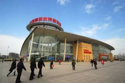 金家墩客运站726条班线调整，武汉地铁串联十大客运枢纽出行更便捷